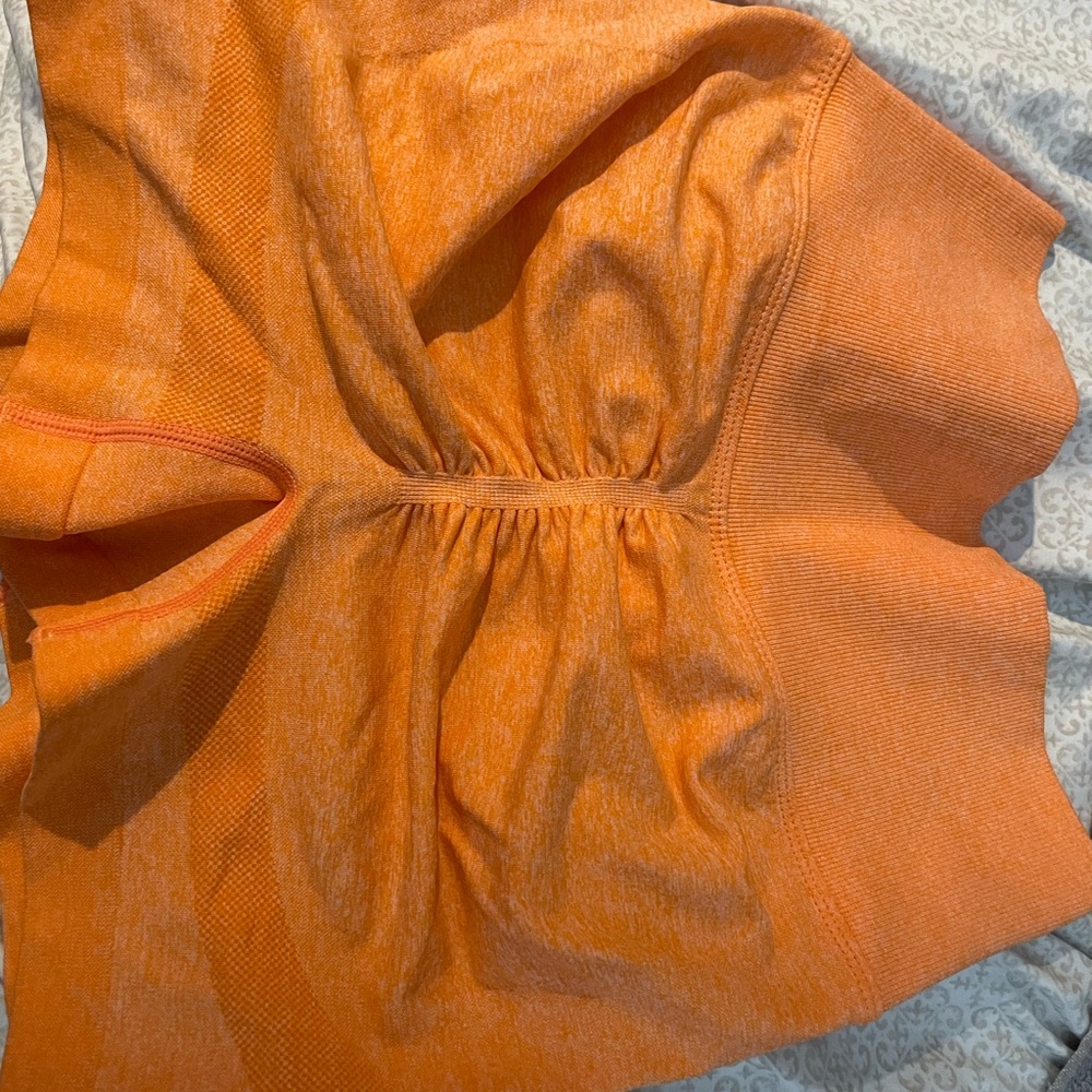 Orange seamless workout short!(for exposure gym shark tagged )-NOT GYM SHARK